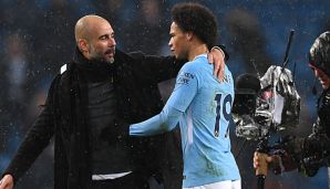 Pep Guardiola (l.) möchte Leroy Sane langfristig an die Citizens binden.