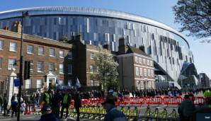 Mit den Öffis erreicht man den neuen Prachtbau im Nordosten Londons ab besten. Einfach an der Station White Hart Lane aussteigen.