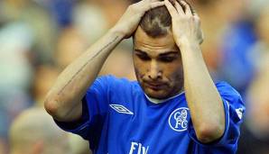 ADRIAN MUTU (FC Chelsea, 2003-2005): Mutus Probleme lagen nicht auf (10 Tore in der ersten Saison), sondern abseits des Platzes. Eine siebenmonatige Sperre wegen Kokainkonsums war der Beginn eines Rechtsstreits mit Chelsea aufgrund von Vertragsbruch.