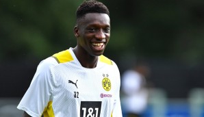 ABDOULAYE KAMARA: Und der BVB legte mit einem weiteren Spieler aus der PSG-Schmiede nach. Der defensive Mittelfeldspieler ist erst 16 Jahre alt und kam im Sommer ablösefrei, wie Coulibaly nahm er schon am Profitraining bei den Parisern teil.