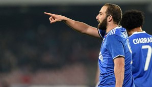 Gonzalo Higuain zeigte nach seinem Treffer gegen den Ex-Klub in Richtung des Präsidenten