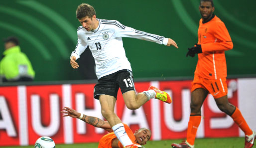 Thomas Müller (M.) scheint Del Bosque zu beeindrucken