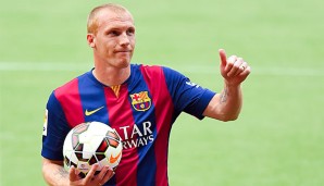 Jeremy Mathieu wurde gestern beim FC Barcelona vorgestellt und soll die Abwehr verstärken