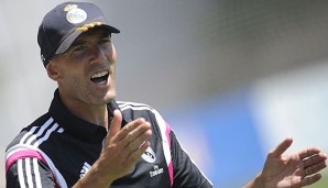 Zinedine Zidane wurde drei Monate gesperrt