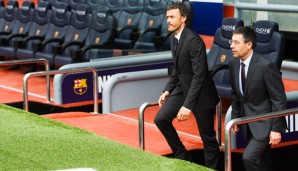 Präsident Josep Mario Bartomeu (r.) und Trainer Luis Enrique stehen schwere Wochen bevor