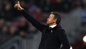 Luis Enrique freute sich nach dem 4:0-Erfolg gegen Gladbach über Vidals Leistung