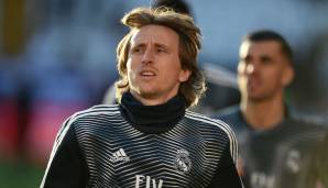 LUKA MODRIC: Hat beileibe keine Saison hinter sich, die eines Weltfußballers nahe kommt. Hat seinen Zenit mit seinen 33 Jahren womöglich auch überschritten. Dürfte aber bleiben und jüngere Spieler unterstützen. Wechsel-Wahrscheinlichkeit: 20 Prozent.