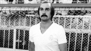 stielike-1600