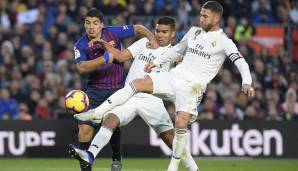 Casemiro: Ganz schwache Rückwärtsbewegung beim 0:1. Ließ Coutinho einfach blank in den Rückraum einlaufen. Ab der Halbzeitpause rückte er dann als zentraler Innenverteidiger in die Dreierkette, konnte die Gegentor jedoch auch nicht verhindern. Note: 4,5.