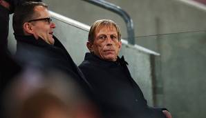 Christoph Daum im Stadion in Köln