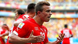 So geht das: Xherdan Shaqiri schoss die Schweiz ins Achtelfinale