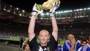 Der einstige Weltklasse-Keeper Fabien Barthez feiert am 28. Juni 2022 seinen 51. Geburtstag, Er war einer von Frankreichs WM-Helden 1998.