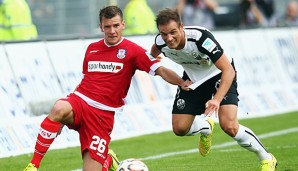 Denis Epstein (l.) fällt mit einem Muskelfaserriss länger aus