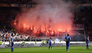 Wie so oft bei Derby wird auch in diesem Duell oft Pyrotechnik abgebrannt.