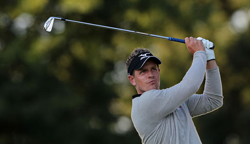 Luke Donald verbesserte sich am dritten Turniertag in Lemont auf Rang sieben