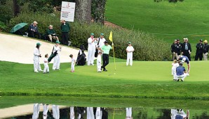 Beim Golf-Masters in Augusta sorgt schlechtes Wetter für erschwerte Bedingungen