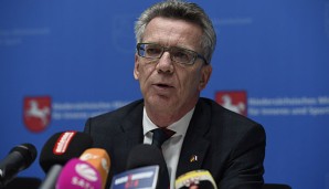 De Maiziere zur Reform: "Wollen wieder ganz vorne mitspielen"