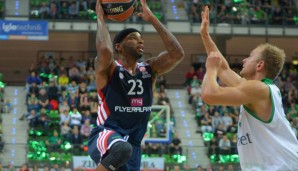 Malcolm Delaney (l.) ordnete das Spiel der Bayern auch beim Euroleague-Debüt stark