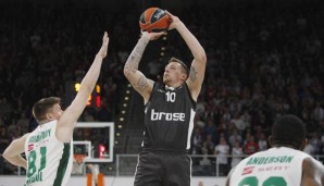 Daniel Theis soll bei der EM-Generalprobe dabei sein