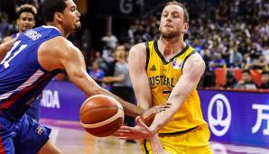 Joe Ingles (Australien): 33,9 Minuten, 10,5 Punkte, 6,1 Rebounds, 5,6 Assists, 44,1 Prozent FG, 26,3 Prozent Dreier. Der beste Boomer des Turniers war Mills, aber aus Mangel an Small Forwards (drei Guards nicht erlaubt) fällt die Wahl auf Ingles.