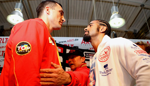 Im Vorfeld des anstehenden WM-Kampfes riskiert David Haye (r.) mal wieder eine dicke Lippe