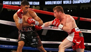 Canelo Alvarez (r.) konnte sich gegen Amir Khan durch einen Knockout durchsetzen