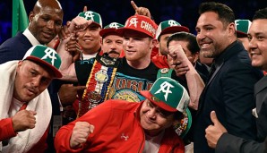 Canelo Alvarez (M.) könnte als nächstes gegen Gennady Golovkin in den Ring steigen