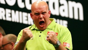 Michael van Gerwen hat sich in Blackpool erneut die Krone aufgesetzt