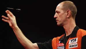 Roland Scholten kommentiert den PDC World Cup auf DAZN