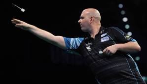 Rob Cross steht nach seinem Sieg gegen Stephen Bunting im Halbfinale des World Matchplay 2019.