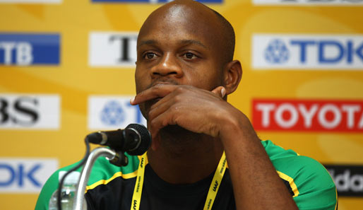 Niedergeschlagen: Asafa Powell bei einer Pressekonferenz in Daegu/Südkorea