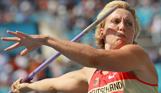 Christina Obergföll zog souverän ins Finale im Speerwurf bei der WM in Daegu ein