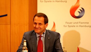 Alfons Hörmann steht Robert Harting zur Seite