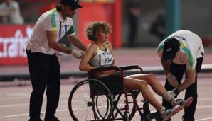 Alina Reh geht es übrigens wieder ganz gut. Sie hatte wegen plötzlicher Bauchkrämpfe im 10.000-Meter-Finale aufgeben müssen. Die Hitze sei es nicht gewesen, doch der "Wechsel von heiß zu kalt" könnte ihr nicht bekommen sein.