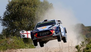 Thierry Neuville führt nach der ersten Fahrt