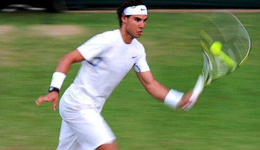 Rafael Nadal musste sich im ersten Durchgang lange wegen Knöchelbeschwerden behandeln lassen