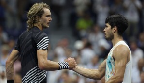 Alexander Zverev trifft im ersten Match der ATP Finals auf Carlos Alcaraz.