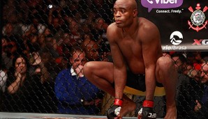 Anderson Silva feiert gegen Michael Bisping