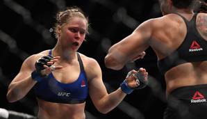 Amanda Nunes stoppte die ehemalige Bantamgewichts-Titelträgerin Ronda Rousey bei ihrem Comeback 2016.