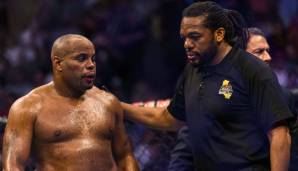 Daniel Cormier hat seinen Rücktritt angekündigt.