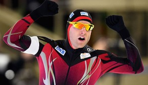 Nico Ihle jubelt über seinen Sieg nach 1000 m