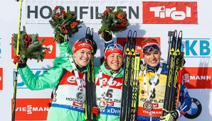 Laura Dahlmeier (M.) und Maren Hammerschmidt (l.) fehlen krankheitsbedingt in Antholz