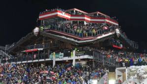 Vor der Corona-Pandemie kamen mehrere zehntausend Zuschauer zum Nachtslalom in Schladming.