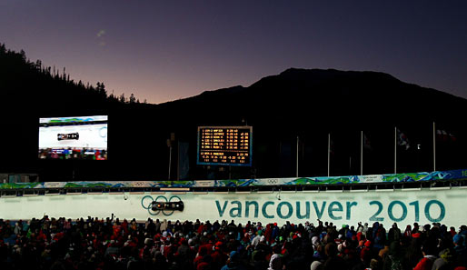 Bereits in der Zweier-Bob-Konkurrenz war es zu etlichen Stürzen im Whistler Sliding Centre gekommen