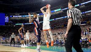 Foul oder kein Foul? Kyle Guy traf nach dieser Aktion drei Freiwürfe zum Sieg für Virginia.