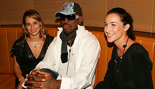 Ob Dennis Rodman diese beiden Hübschen wohl auch für sein Oben-Ohne-Team gecastet hat?