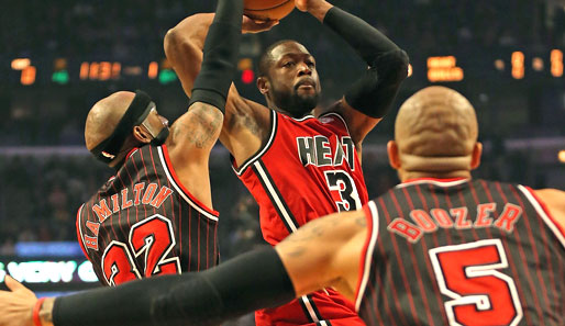 Wohin mit der Kugel? Dwyane Wade hatte gegen Chicago Probleme mit der Ballkontrolle