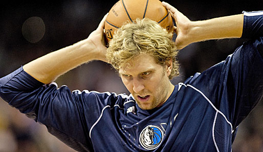 Dirk Nowitzki fehlte den Dallas Mavericks gegen Golden State mit Adduktorenproblemen