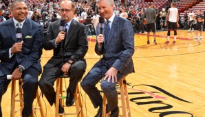 Mark Jackson (l.) arbeitet seit seiner Entlassung bei den Warriors wieder als TV-Analyst