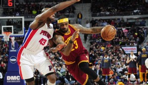 LeBron James (r.) ist nun der Forward mit den meisten Assists der NBA-Geschichte